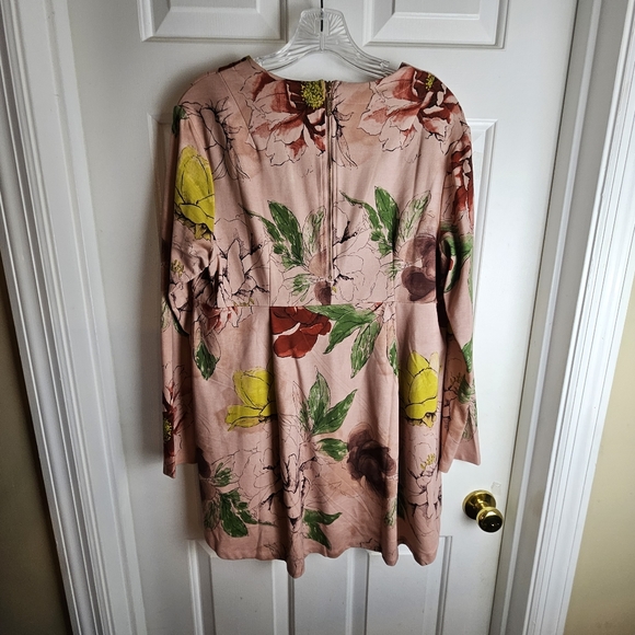 Melissa McCarthy Women Charming Floral Top Size XL - Picture 2 of 11